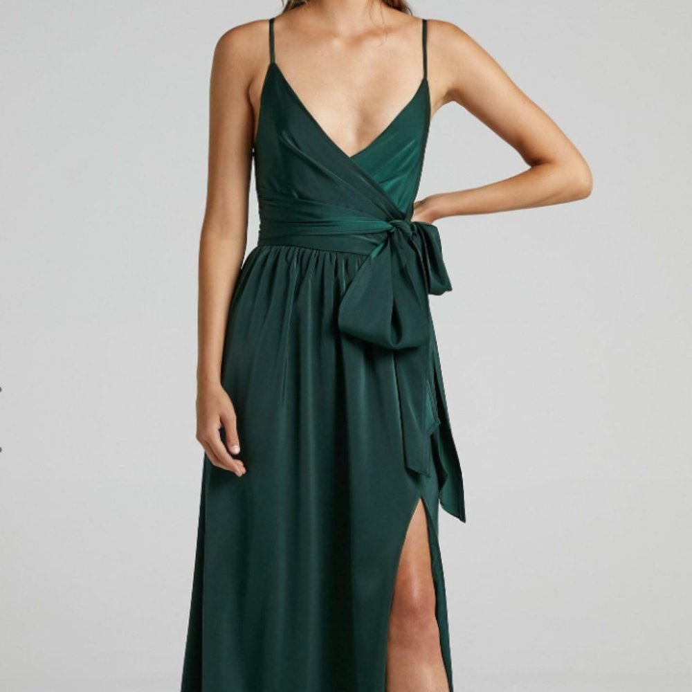 Showpo Revolve Around Me Dress in Emerald